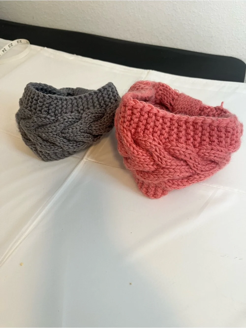 Cozy Cable Knit Headbands in Pink and Gray Women’s one size L391